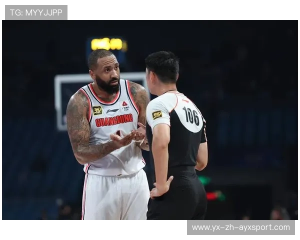 CBA深圳替补登场拉开空间,进攻流畅度明显提升