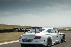 爱游戏中国官方网站平台-上海江苏球员互换完成，江苏队与上海队