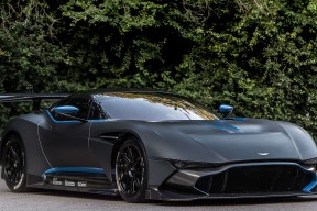 AYX GAMING-巴特尔通过强硬防守和精准抢断，增强袋鼠队防线的稳定性，nba球员巴特尔