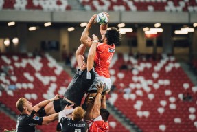 爱游戏app-美洲杯明星演出：个人突破带来全场喝彩！，美洲杯明星球员