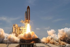 爱游戏体育官方网站-英超高能时刻：激情与智慧的完美结合，英超 集锦