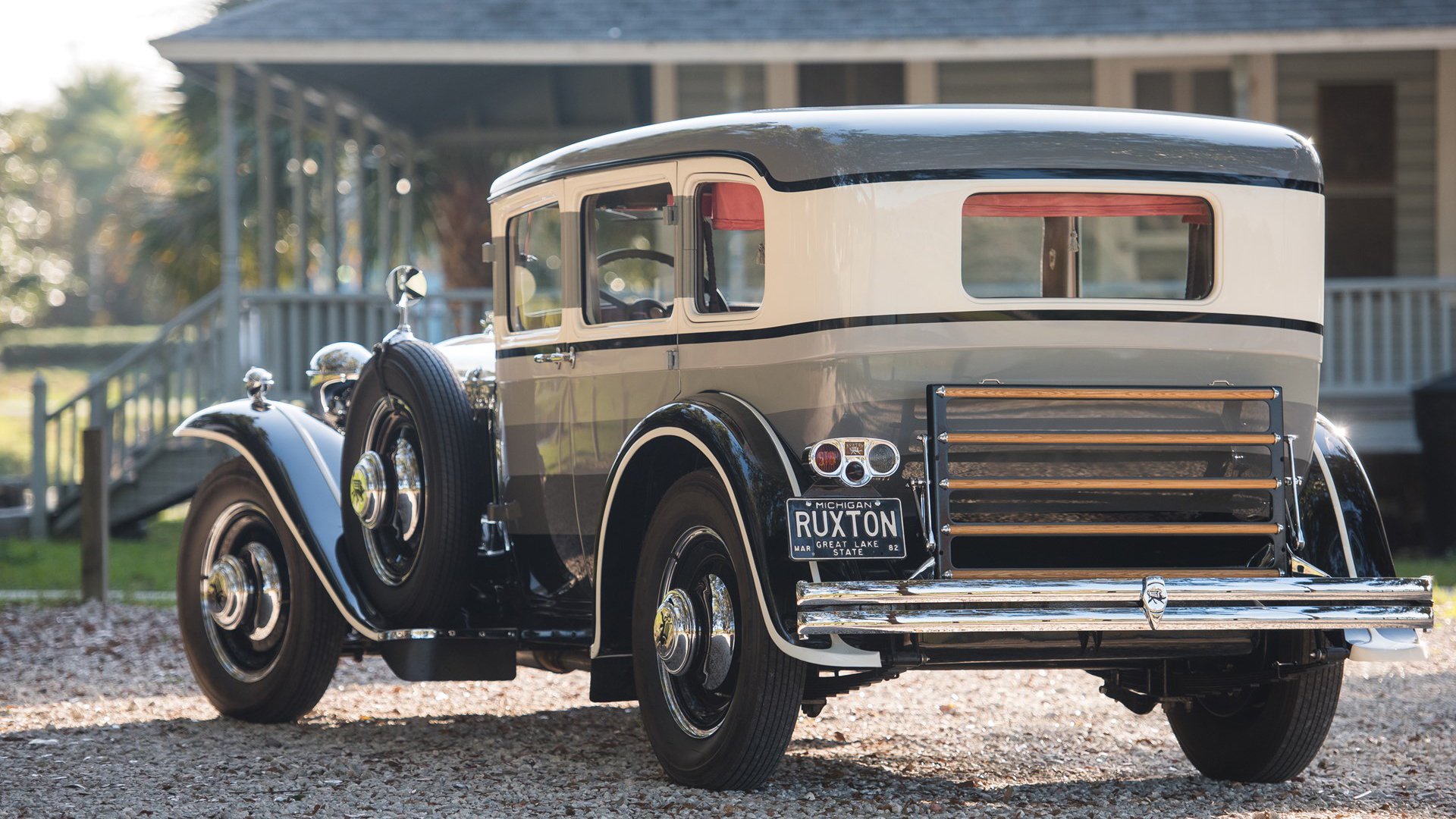 搏击教学视频走进监狱推广正能量体育理念，关于监狱搏击的电影