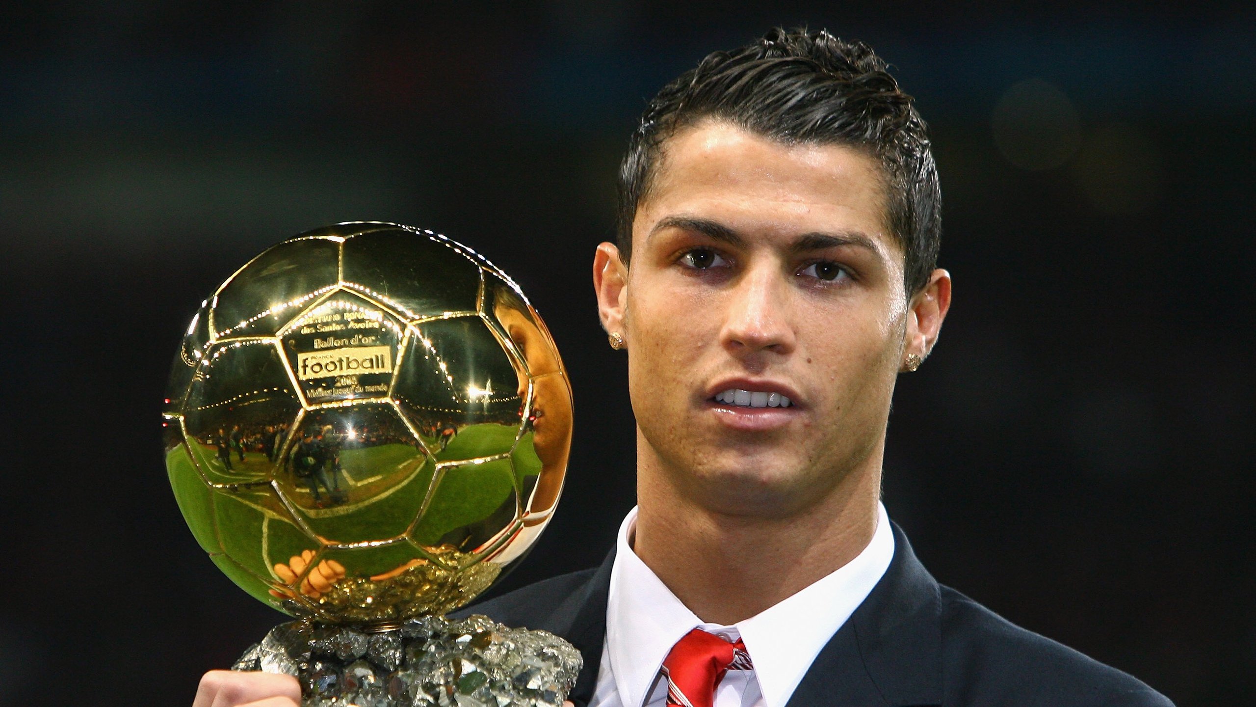 “马科斯·梅特罗：阿根廷美洲狮队的全能防守者，未来成就更加辉煌”