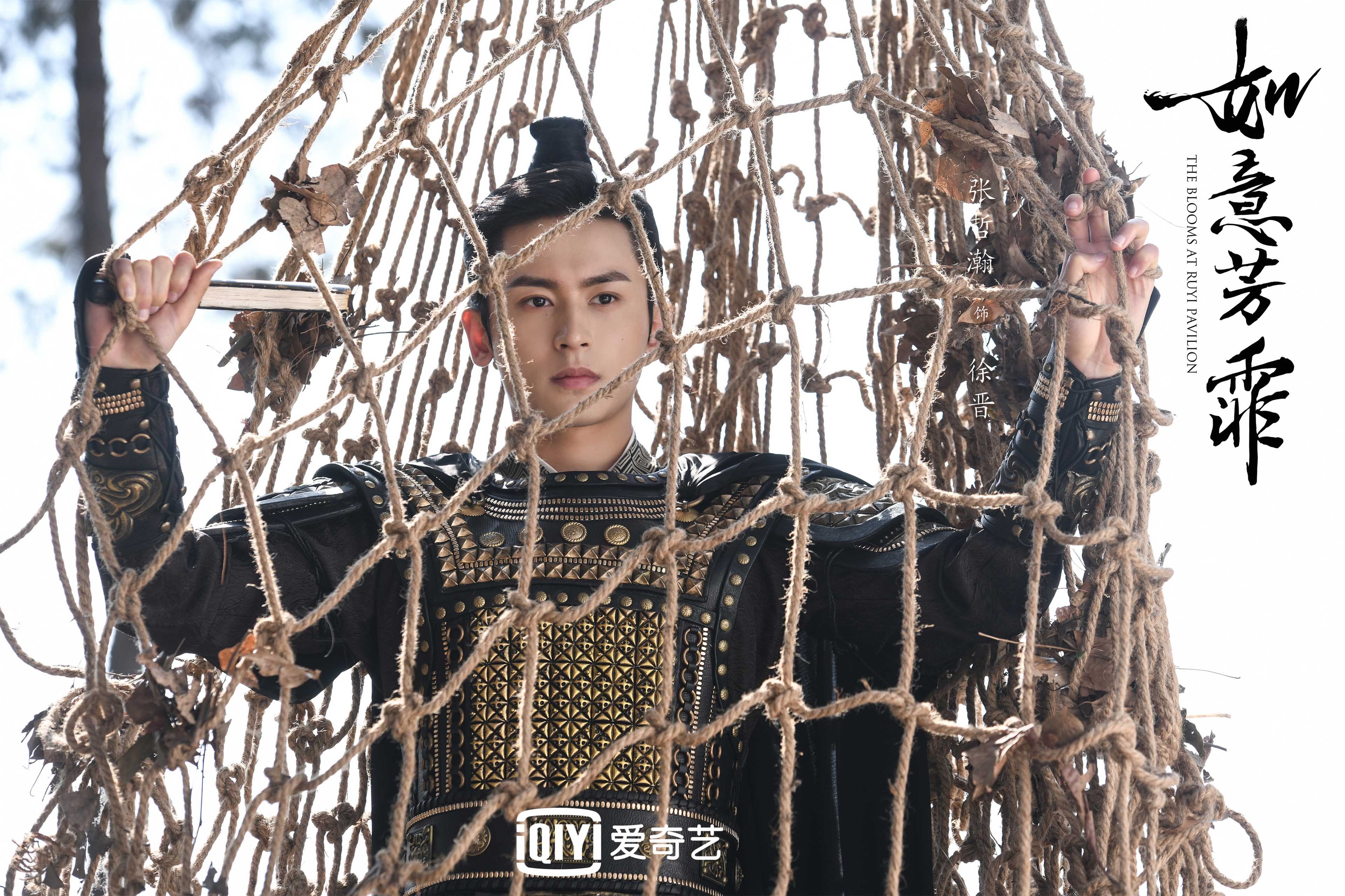 西甲争霸大战：攻防转换折射出极致智慧，西甲争冠分析